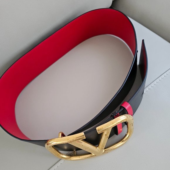 Valentino Big V logo belt
